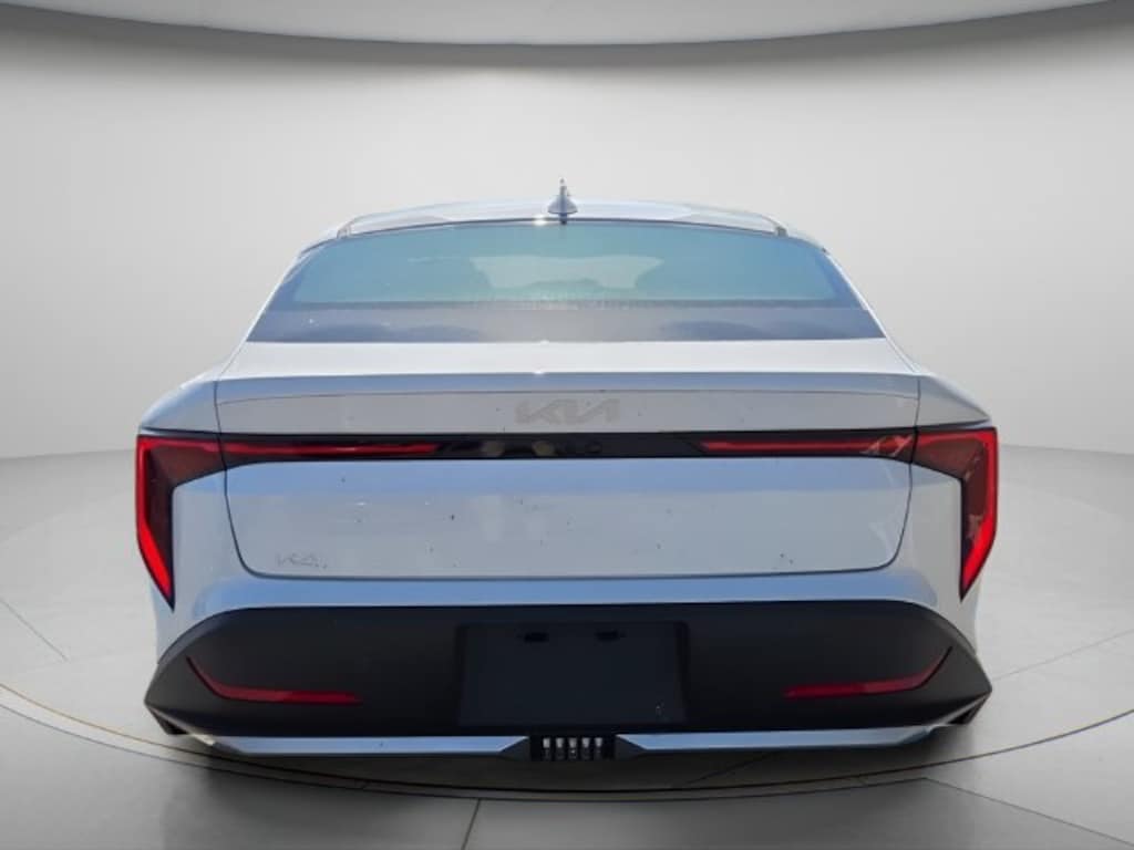New 2026 Kia K4 LXS Sedan