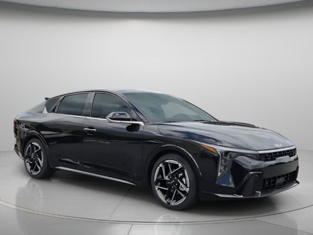 New 2026 Kia K4 GT-Line Sedan