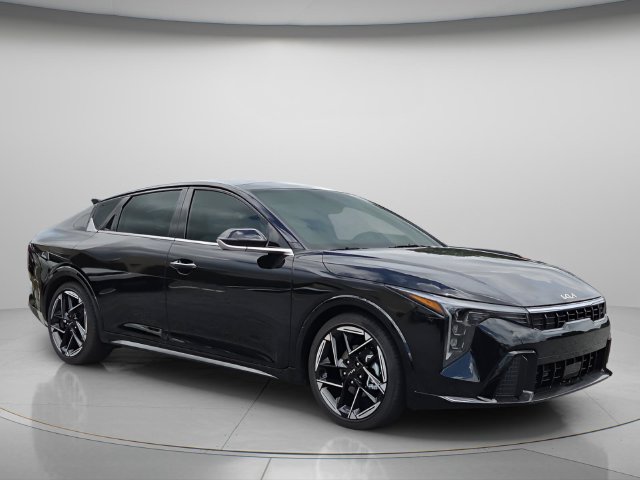 New 2026 Kia K4 GT-Line Sedan