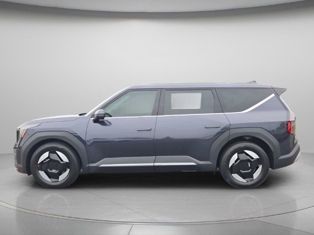 New 2026 Kia EV9 Light Long Range SUV