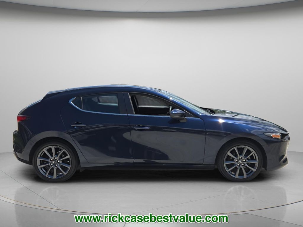 Used 2022 Mazda Mazda3 Preferred Hatchback