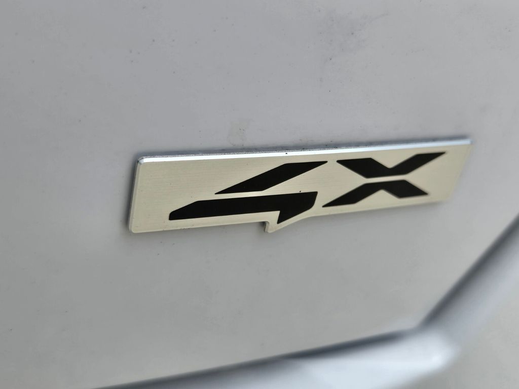 New 2026 Kia Sorento S SUV