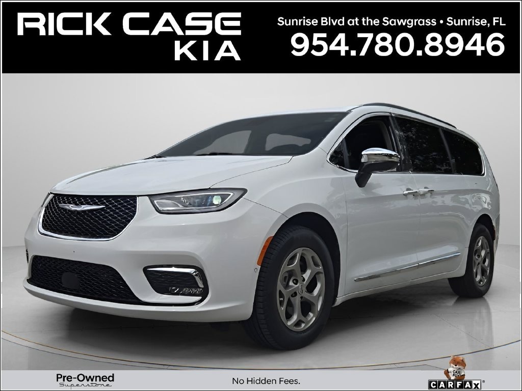 Used 2023 Chrysler Pacifica Limited Minivan/Van