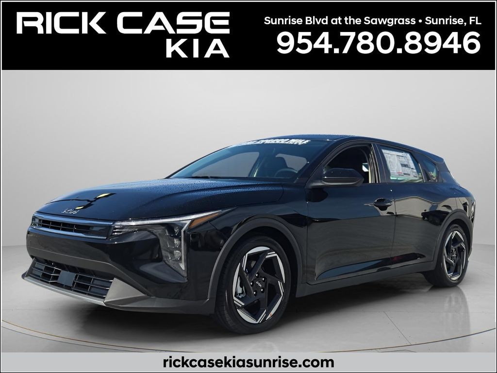 New 2026 Kia K4 EX Hatchback