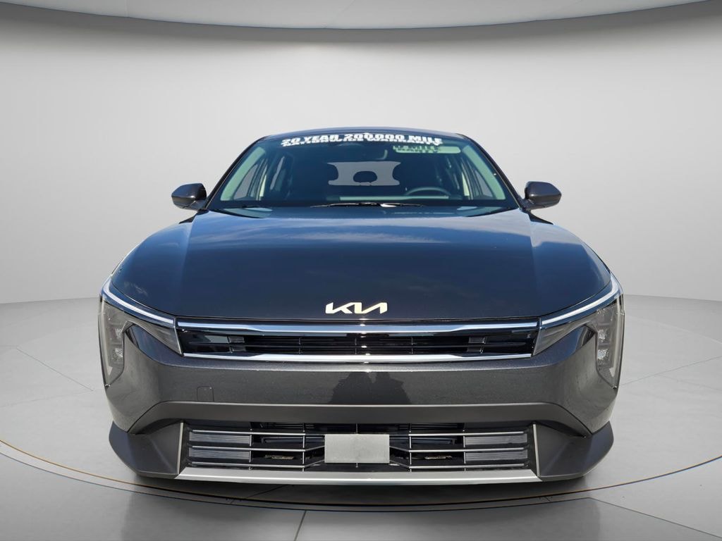 New 2026 Kia K4 EX Hatchback