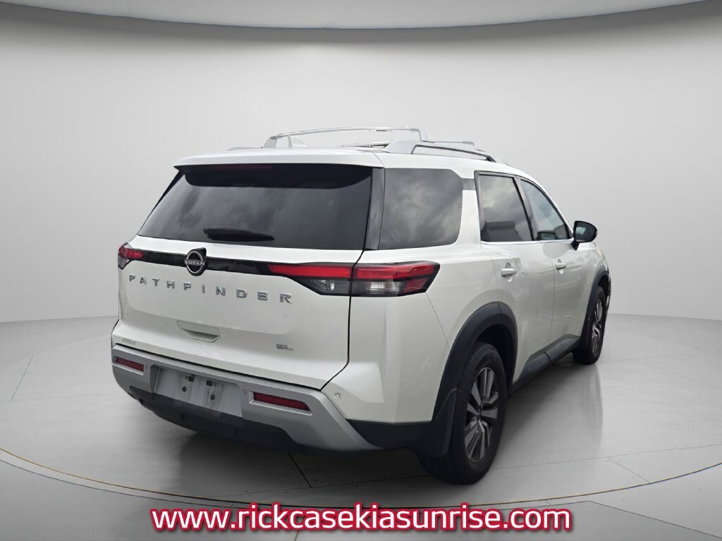 Used 2022 Nissan Pathfinder SL SUV