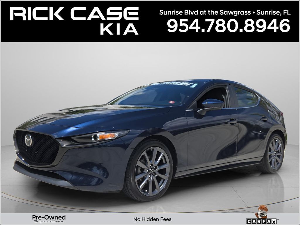  Mazda Mazda3