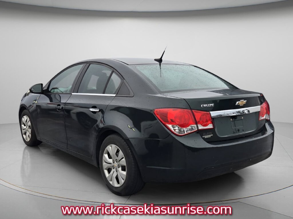 Used 2014 Chevrolet Cruze LS Sedan