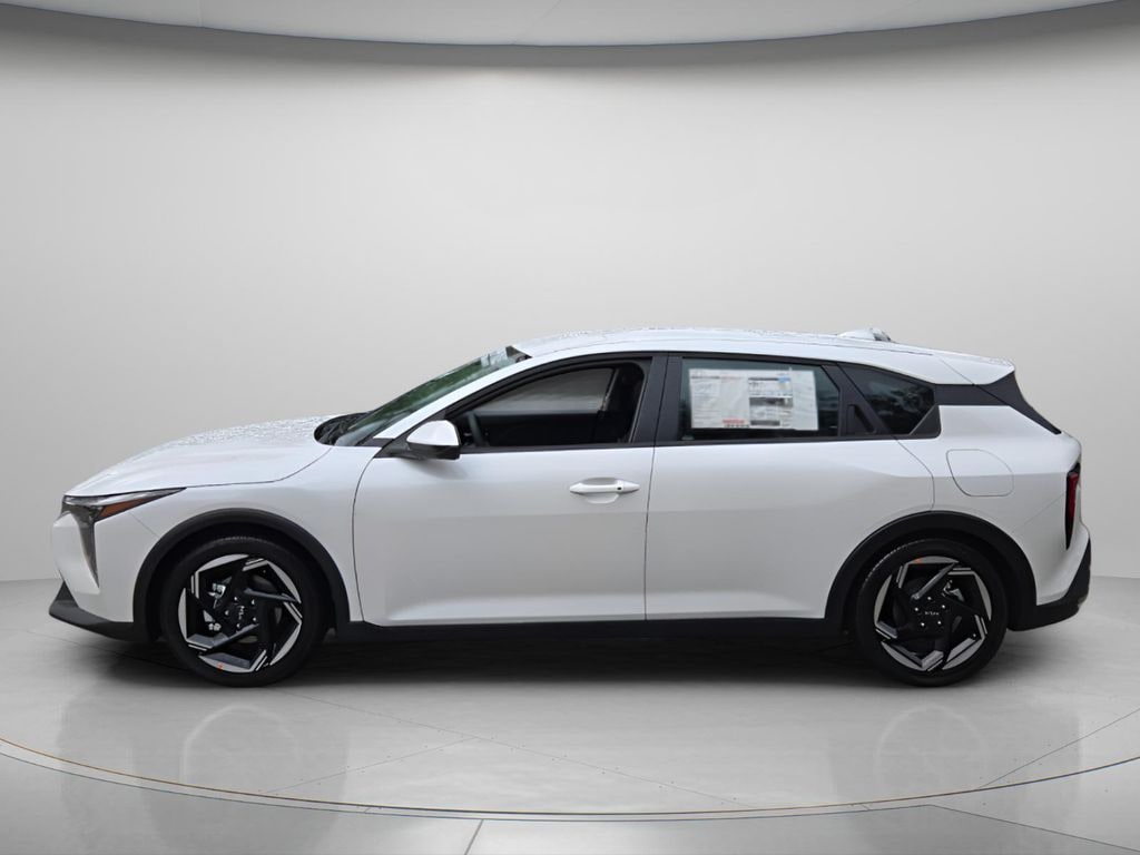New 2026 Kia K4 EX Hatchback