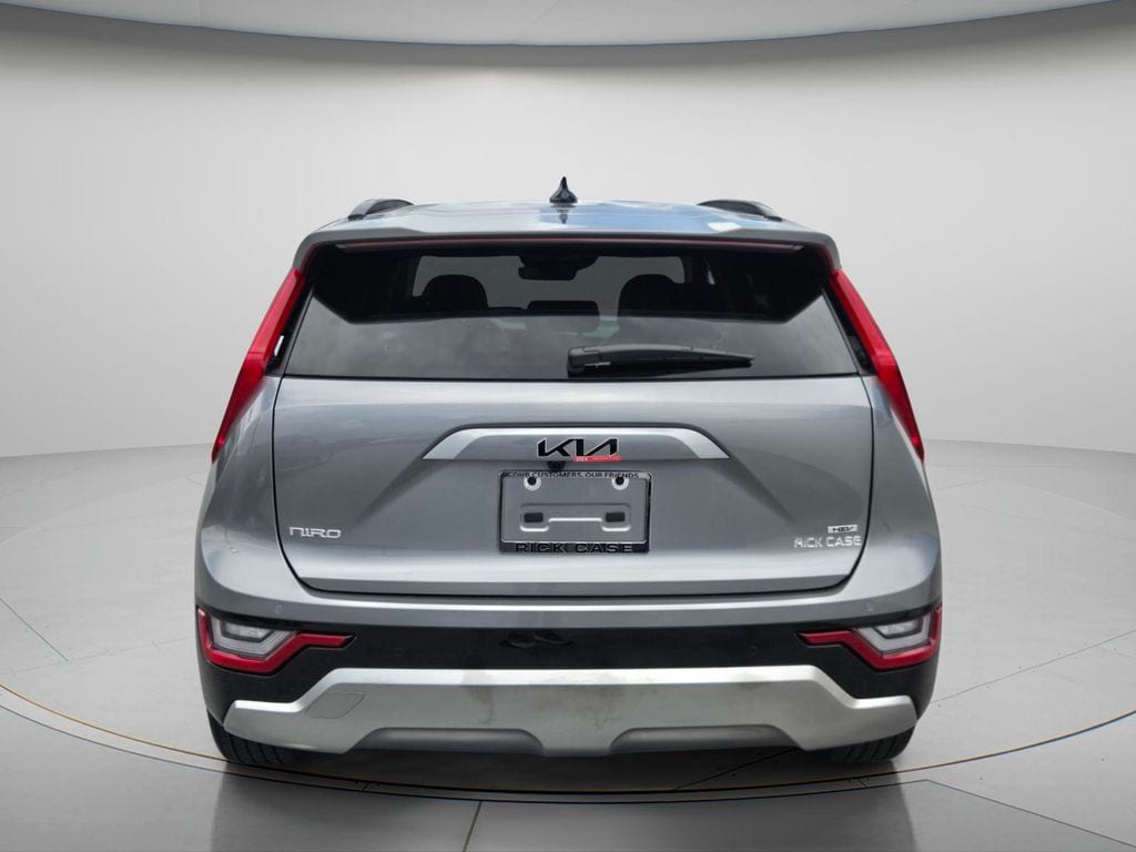 New 2026 Kia Niro SX Touring SUV