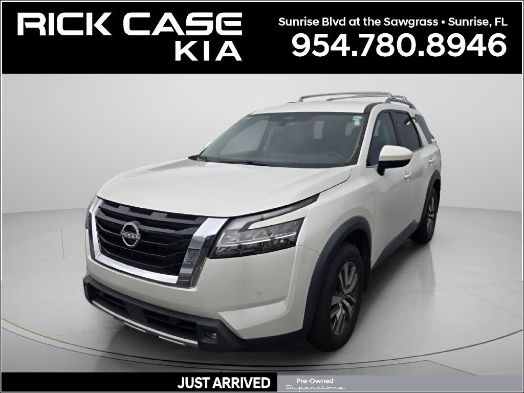 Used 2022 Nissan Pathfinder SL SUV