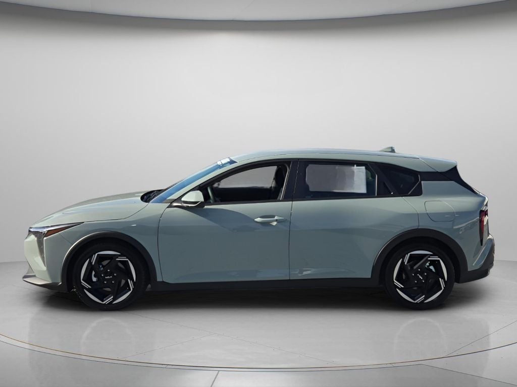 New 2026 Kia K4 Hatchback EX Hatchback