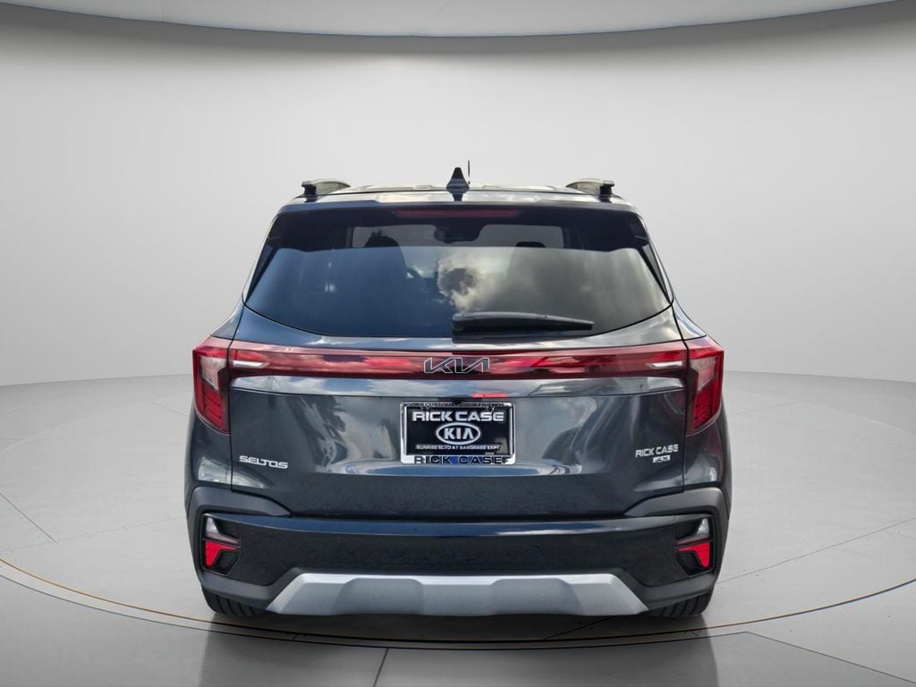 New 2026 Kia Seltos SX SUV