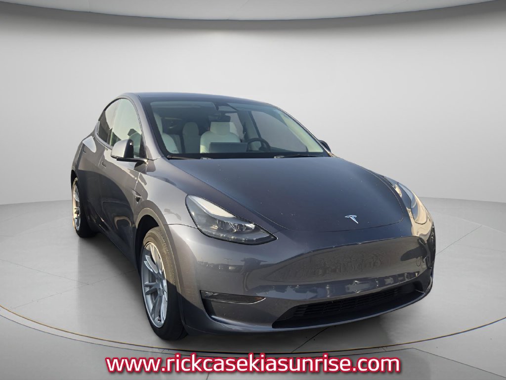 Used 2023 Tesla Model Y Standard Range SUV