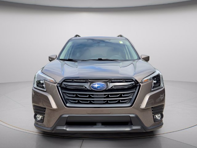 Used 2024 Subaru Forester Premium SUV