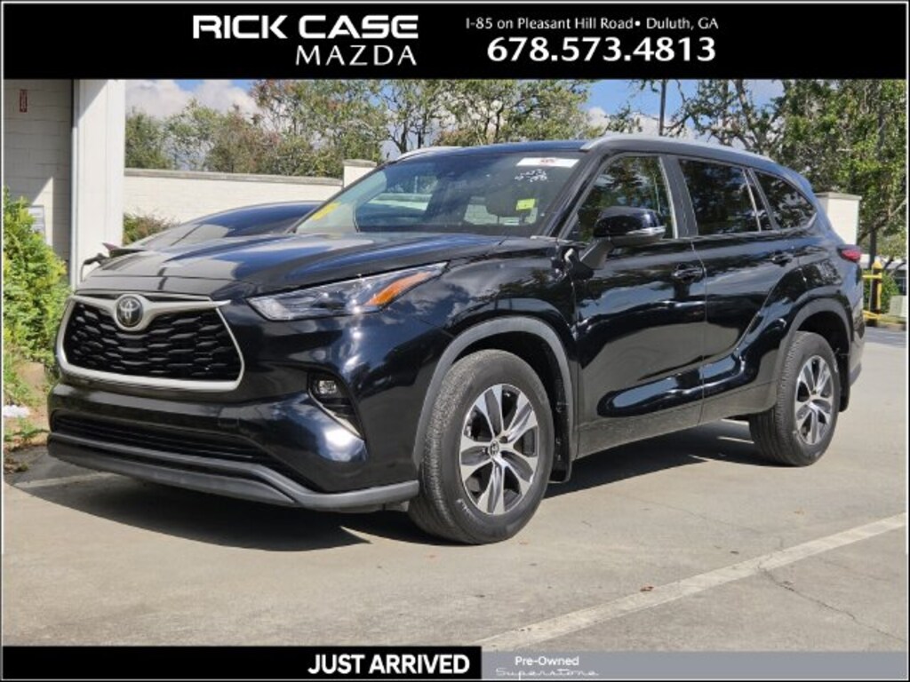 Used 2023 Toyota Highlander XLE SUV