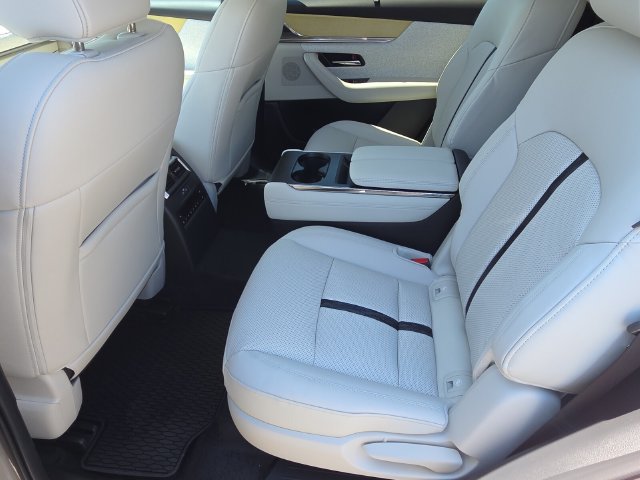 2026 Mazda CX-90 Premium Plus Package - Photo 8