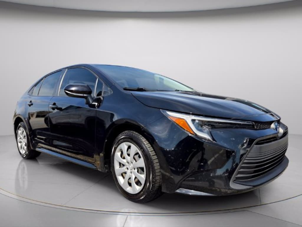 Used 2023 Toyota Corolla Hybrid LE Sedan