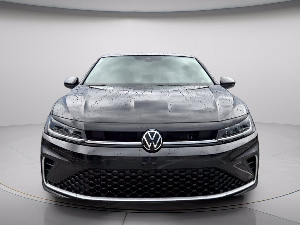 New 2027 Volkswagen Jetta 1.5T SE Sedan