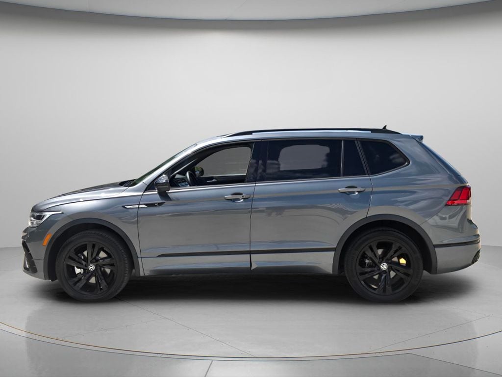 Used 2023 Volkswagen Tiguan 2.0T SE R-Line Black SUV