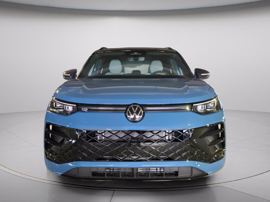 New 2026 Volkswagen Tiguan SE R-Line Black SUV