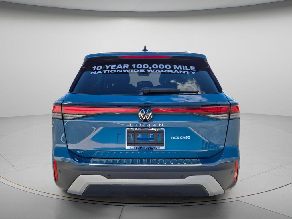 New 2026 Volkswagen Tiguan SE SUV