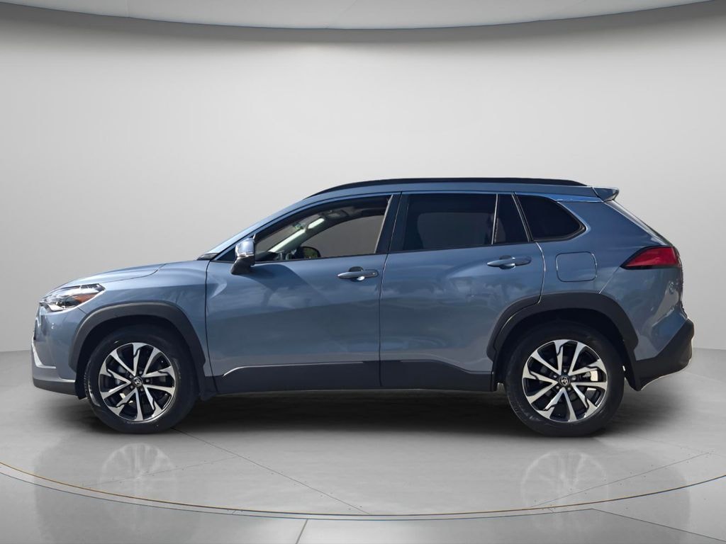 Used 2024 Toyota Corolla Cross XLE SUV