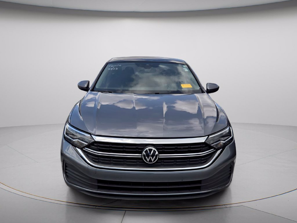 Certified 2024 Volkswagen Jetta 1.5T SE Sedan