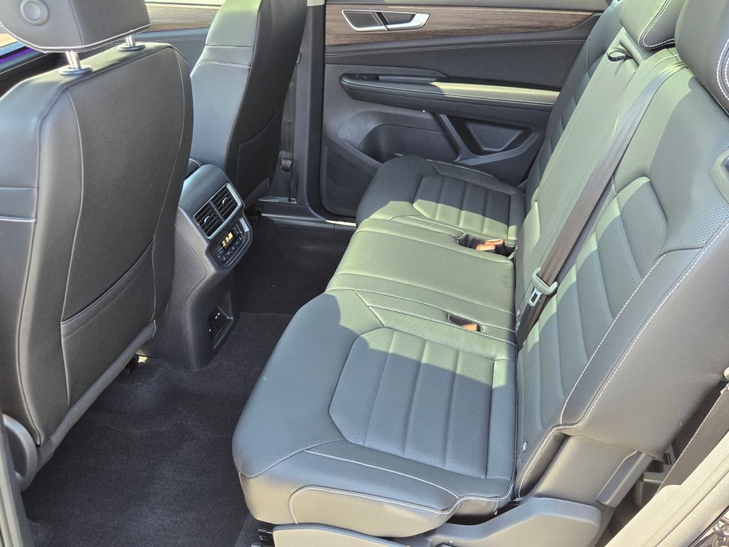2026 Volkswagen Atlas SEL - Photo 6