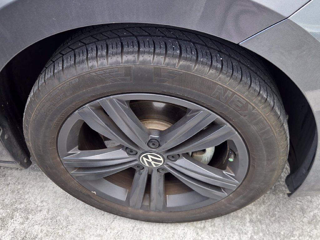 Certified 2024 Volkswagen Jetta 1.5T SE Sedan