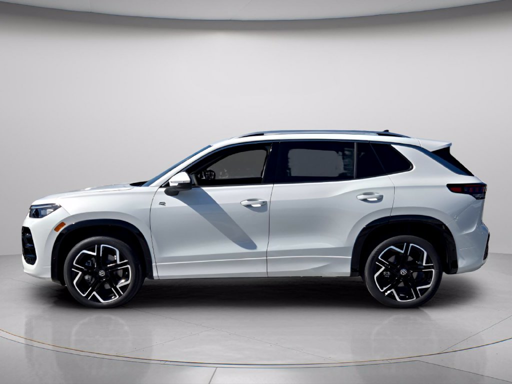 New 2026 Volkswagen Tiguan SEL R-Line Turbo SUV