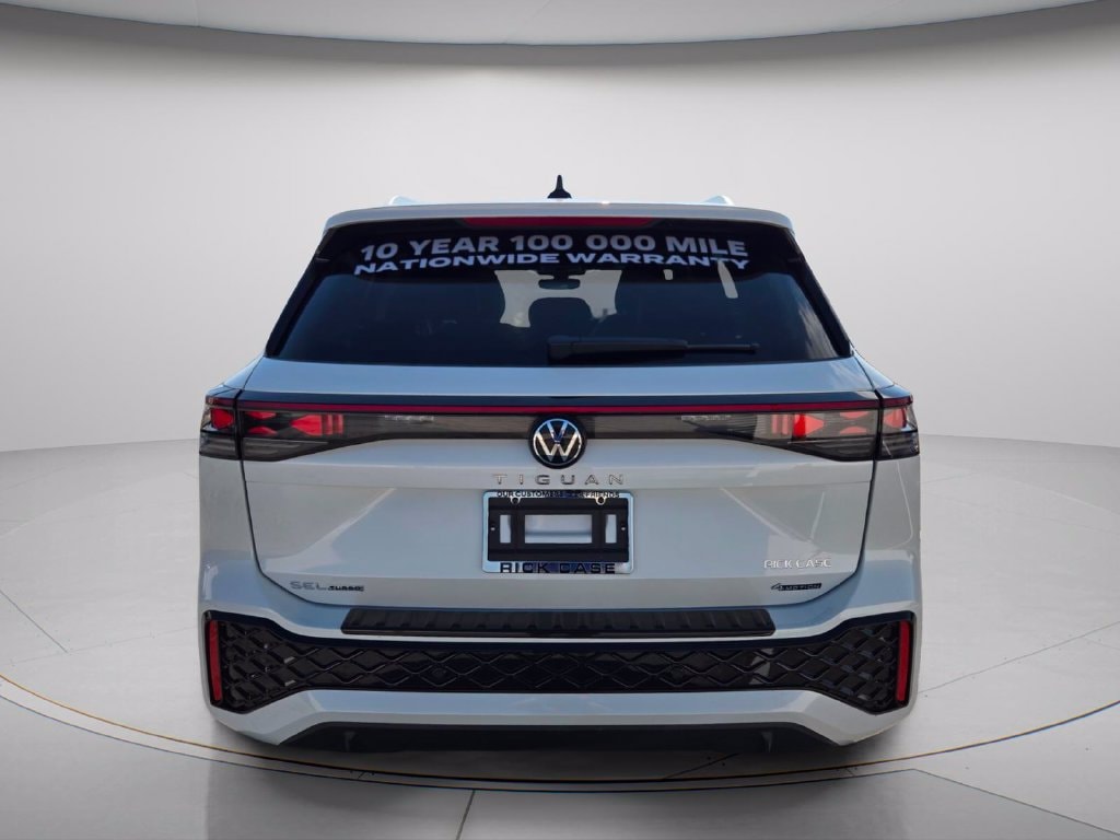 New 2026 Volkswagen Tiguan SEL R-Line Turbo SUV
