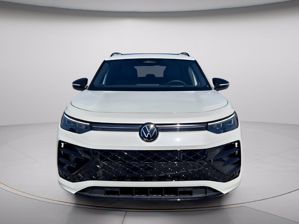 New 2026 Volkswagen Tiguan SE R-Line Black SUV