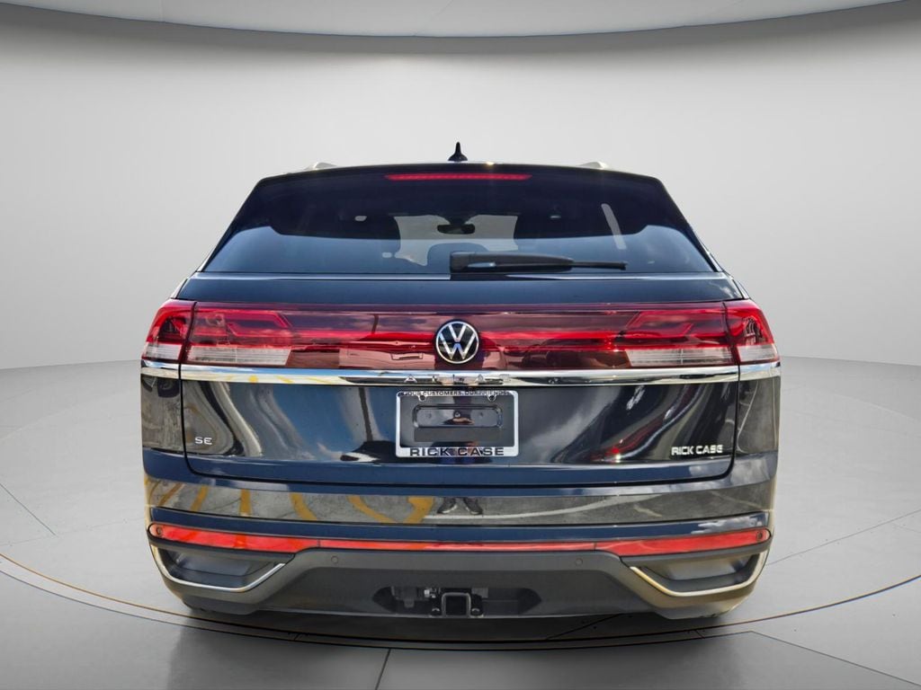 New 2026 Volkswagen Atlas Cross Sport SE w/Technology SUV