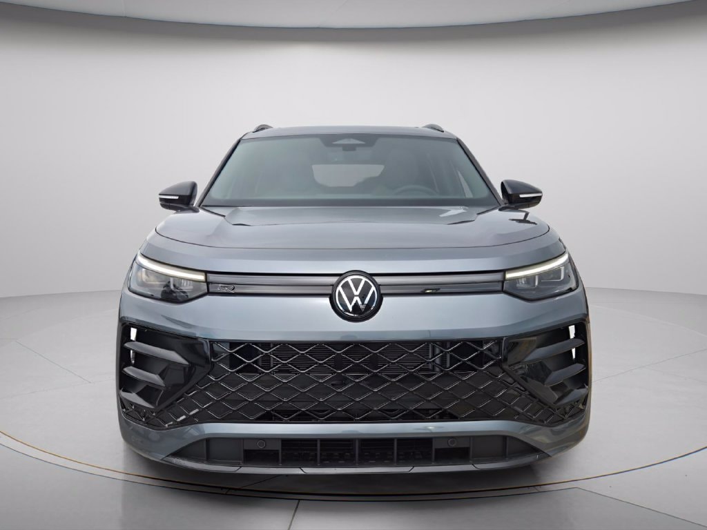 New 2026 Volkswagen Tiguan SE R-Line Black SUV