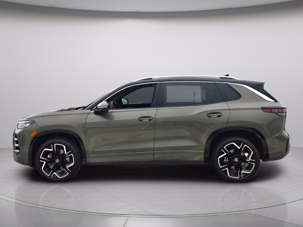 New 2026 Volkswagen Tiguan SEL R-Line Turbo SUV