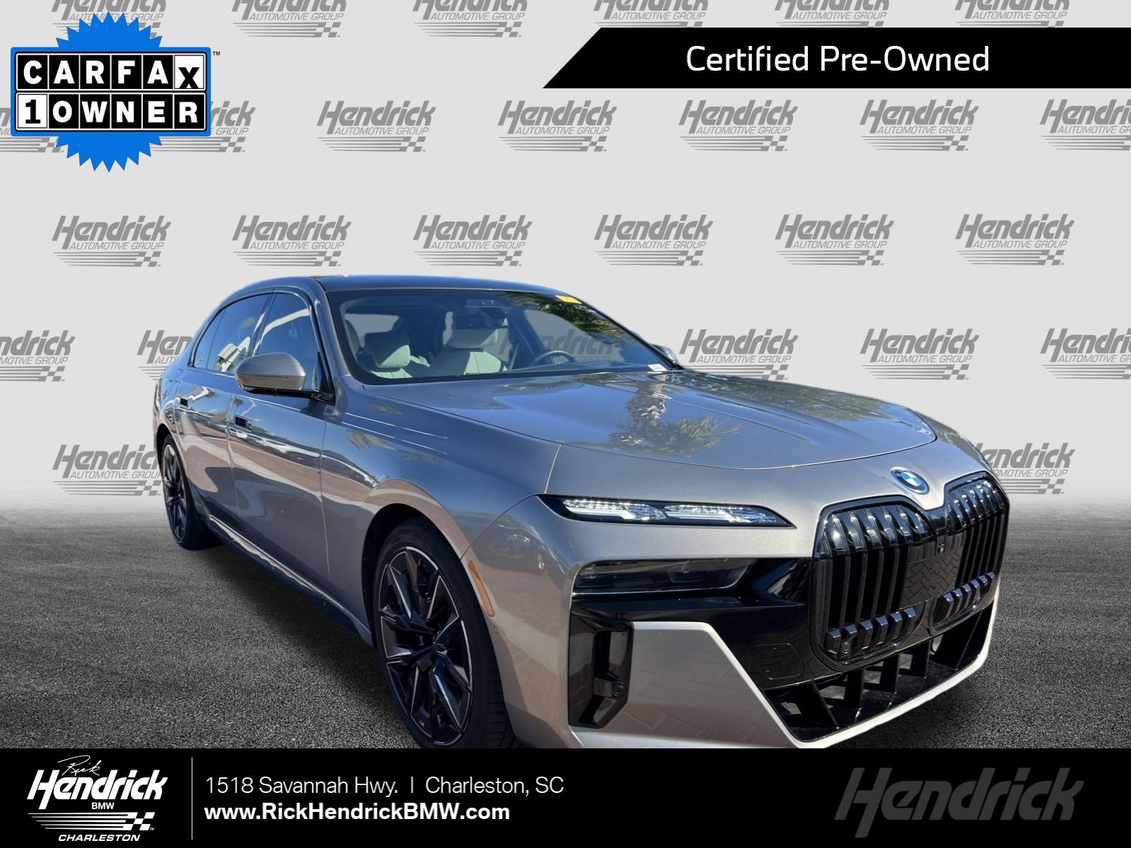  BMW i7