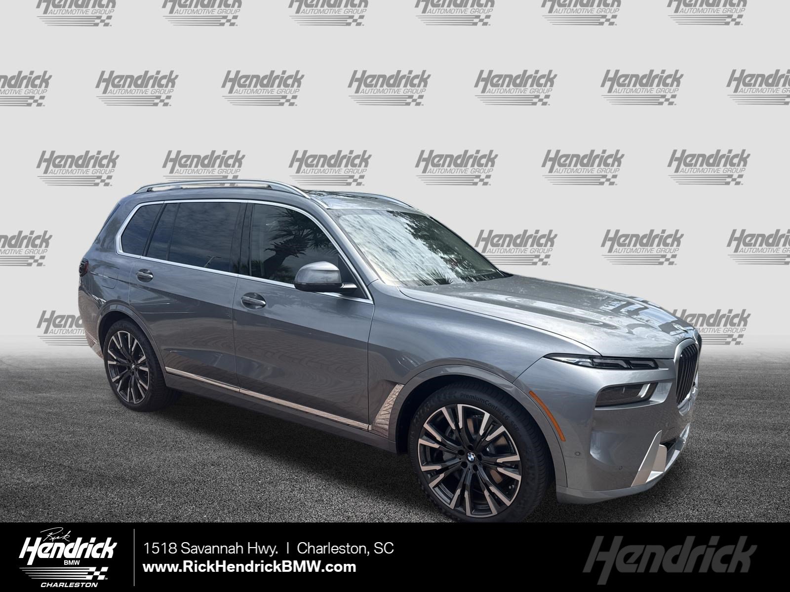2027 BMW X7