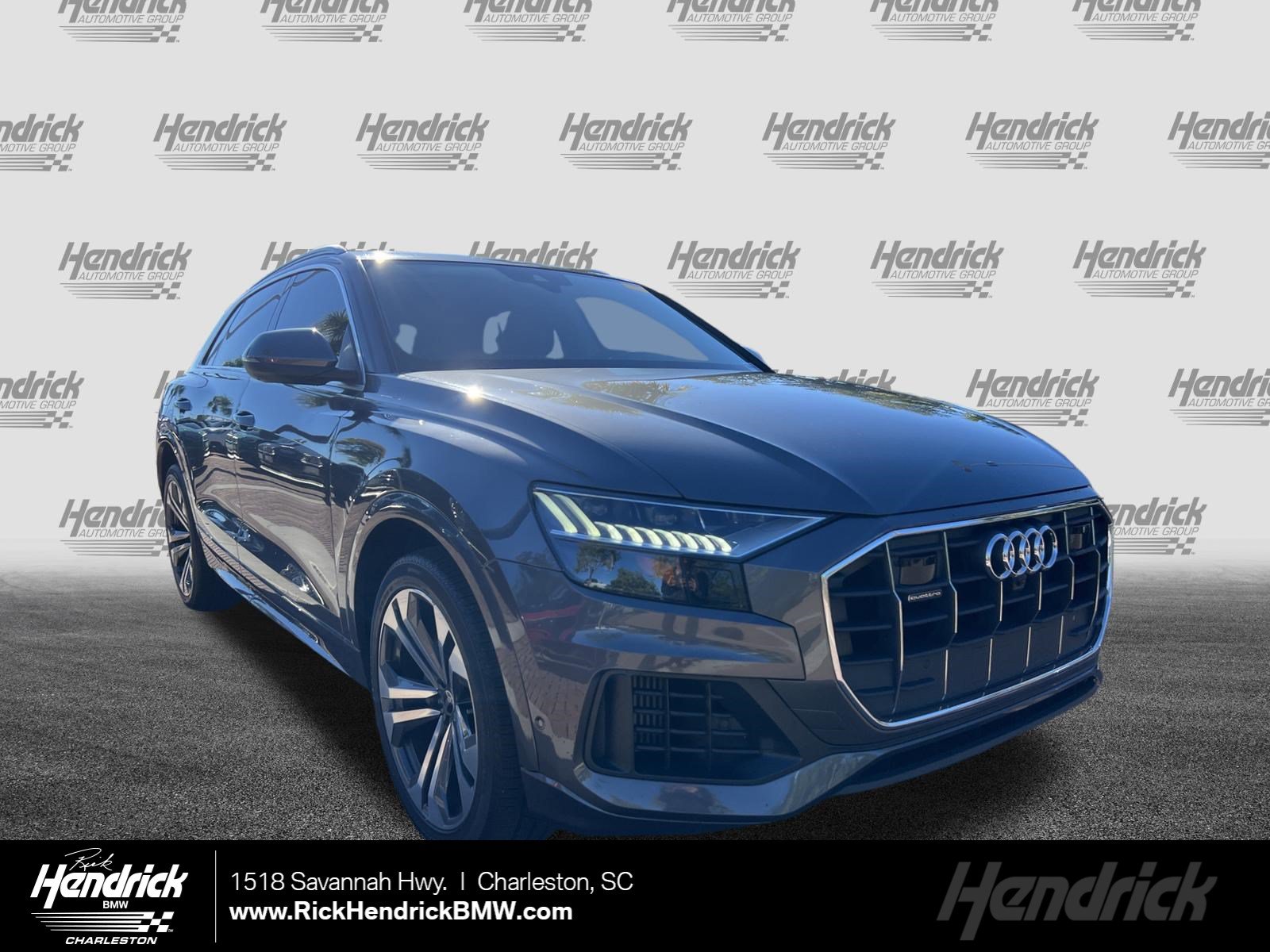  Audi Q8