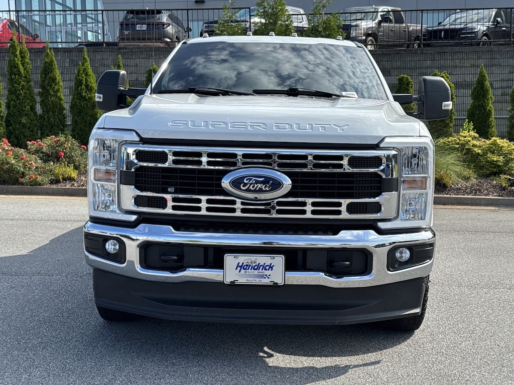 Used 2023 Ford Super Duty F-350 DRW XLT Pickup