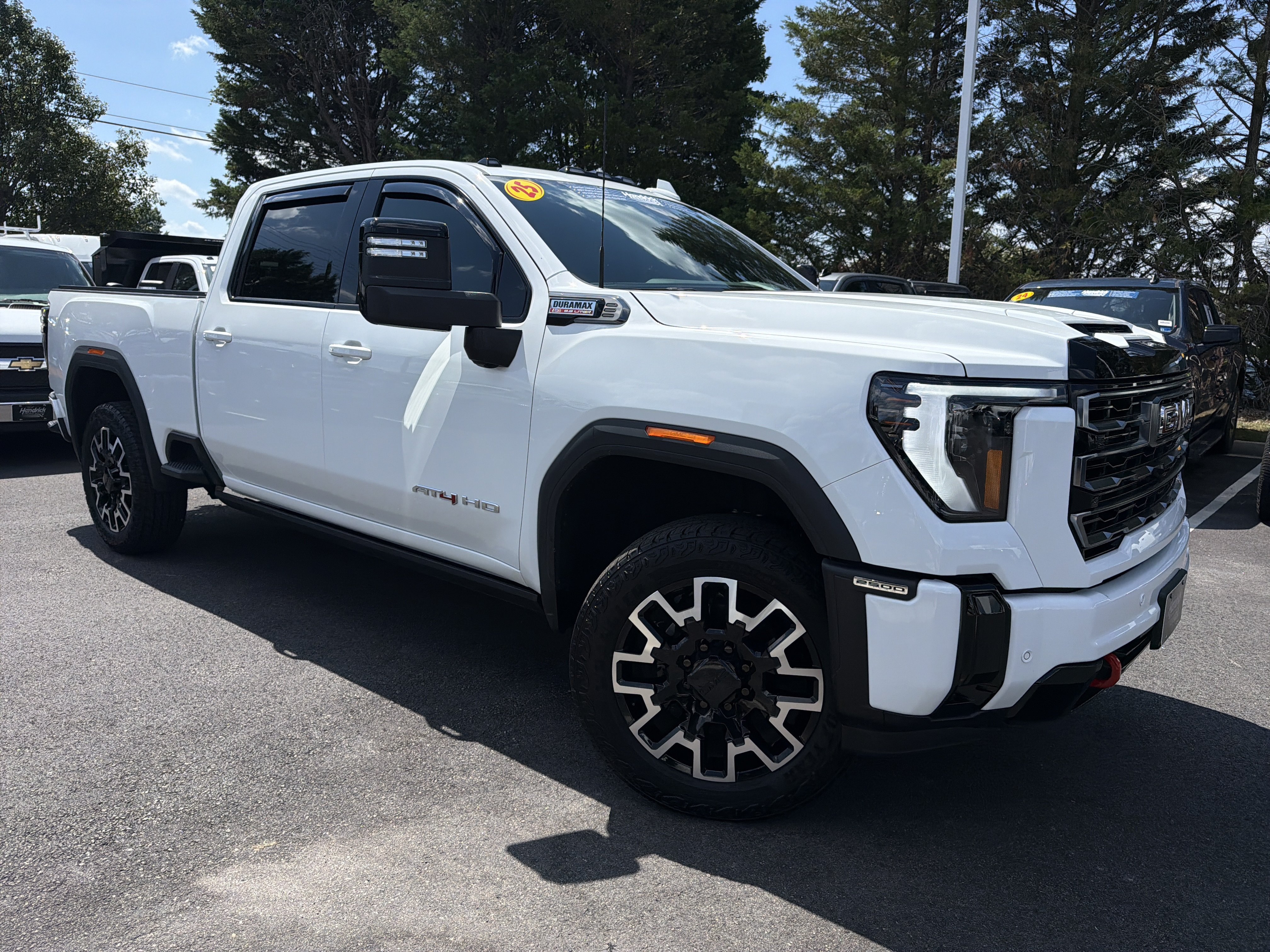 2025 GMC Sierra 2500HD AT4 Pickup