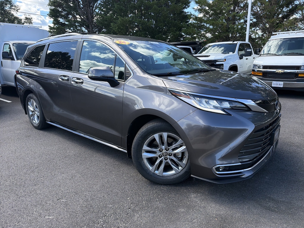 Used 2024 Toyota Sienna Limited Minivan