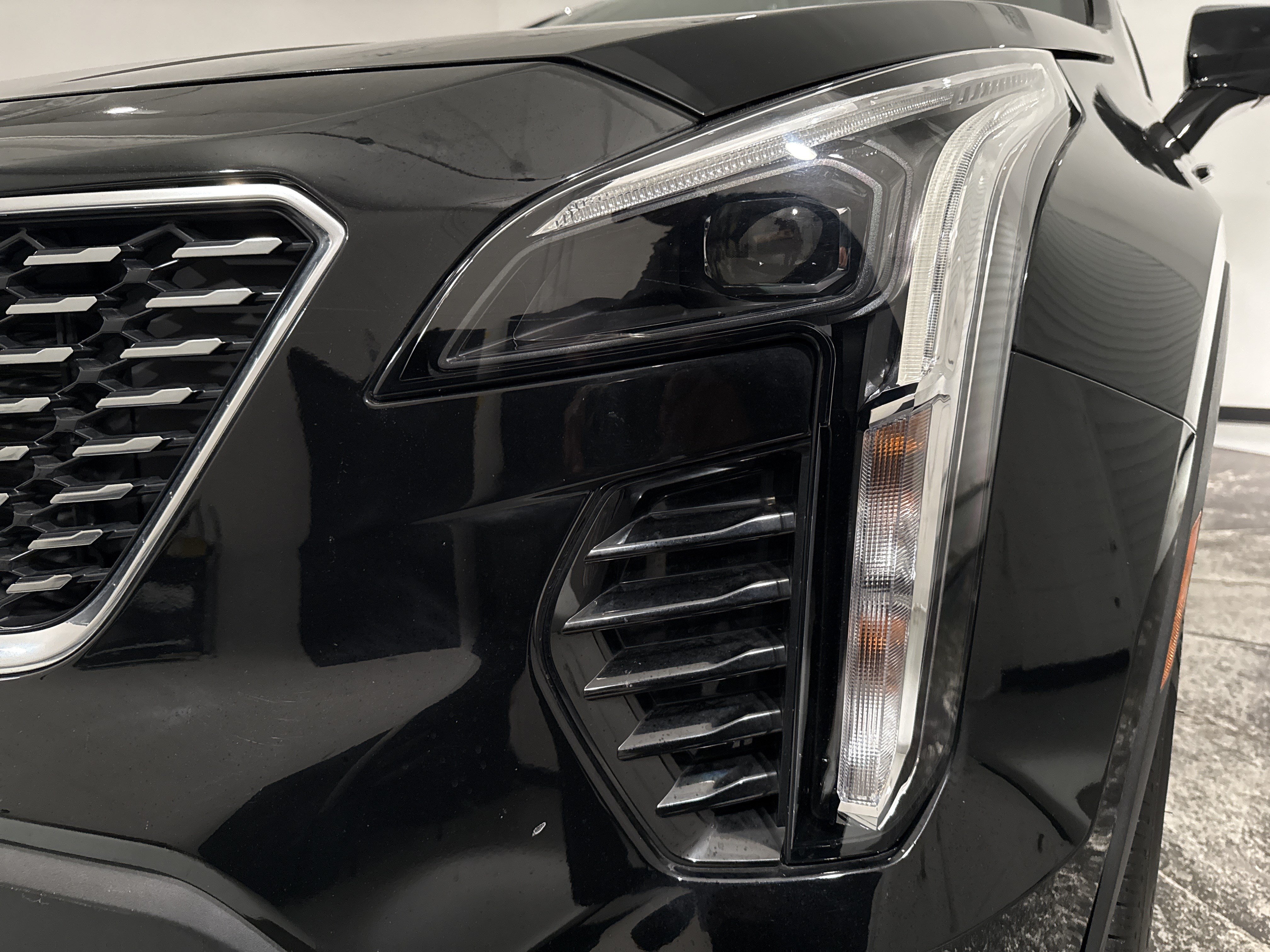 Used 2023 CADILLAC XT4 AWD Premium Luxury SUV