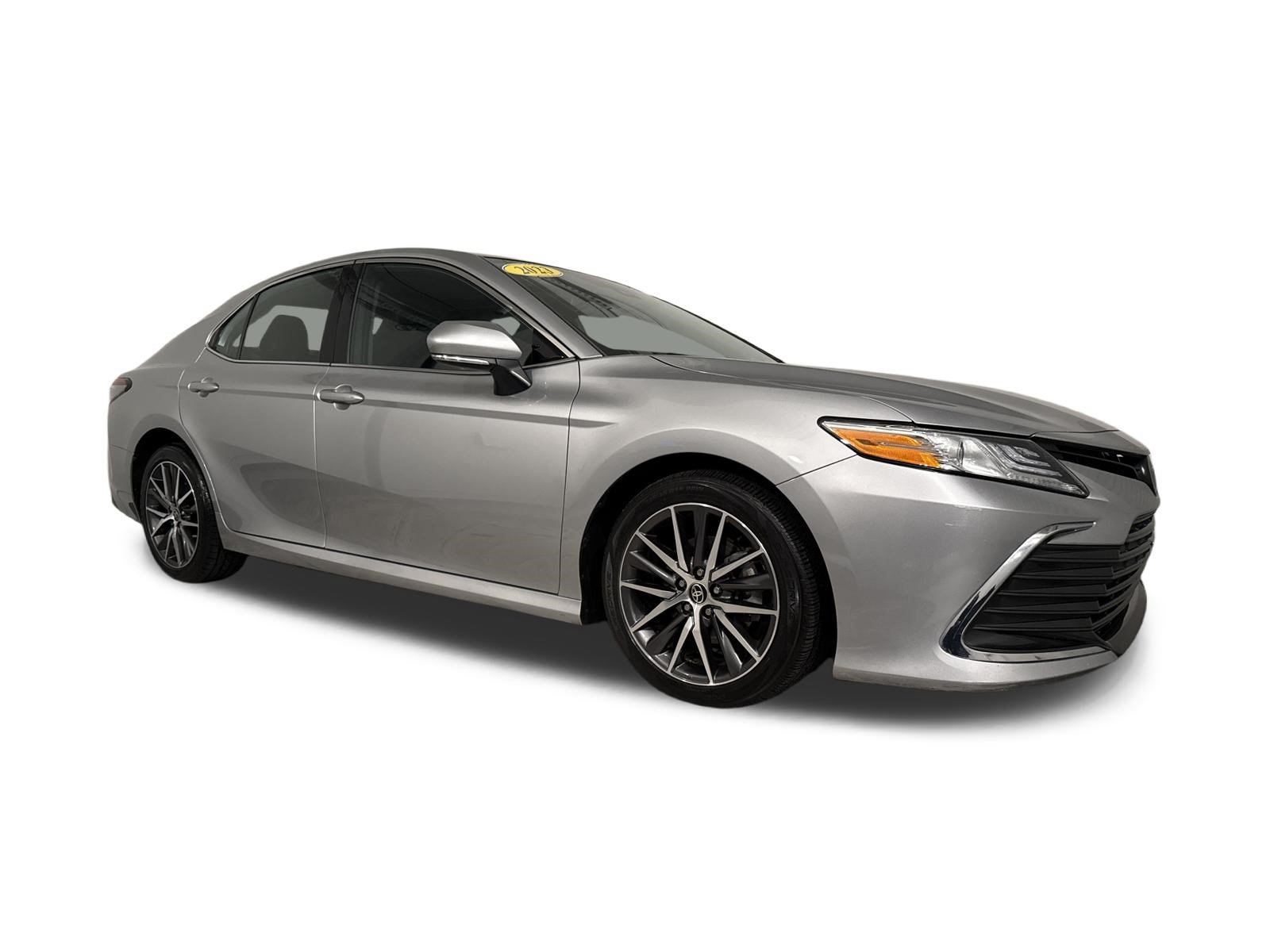 2023 Toyota Camry XLE V6 Sedan