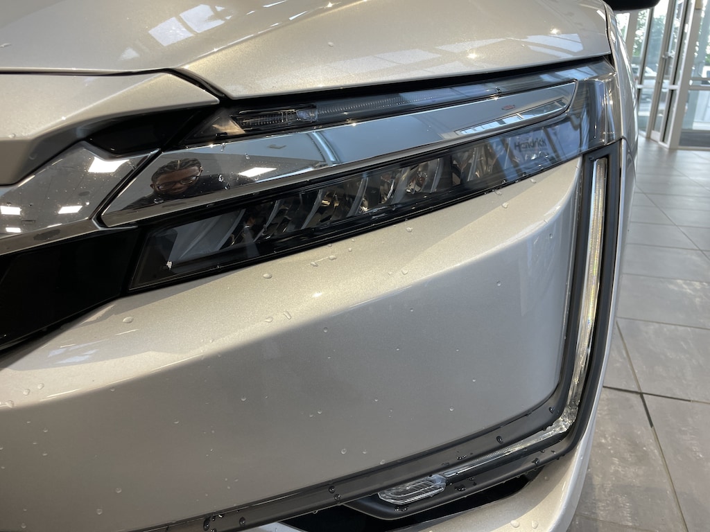 Used 2021 Honda Clarity Plug-In Hybrid Sedan