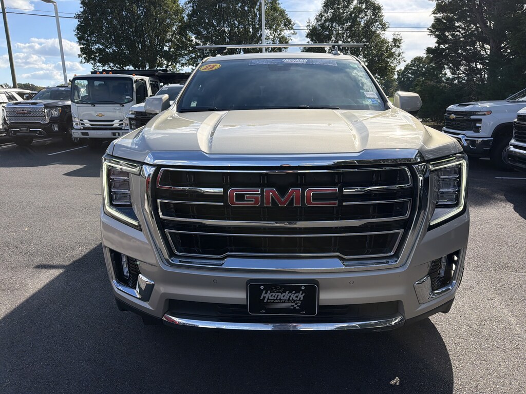 Used 2023 GMC Yukon SLT SUV