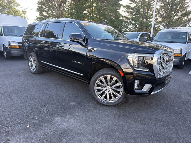 2023 GMC Yukon XL Denali SUV