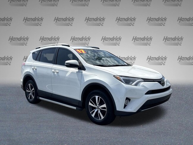 2017 Toyota RAV4 XLE SUV