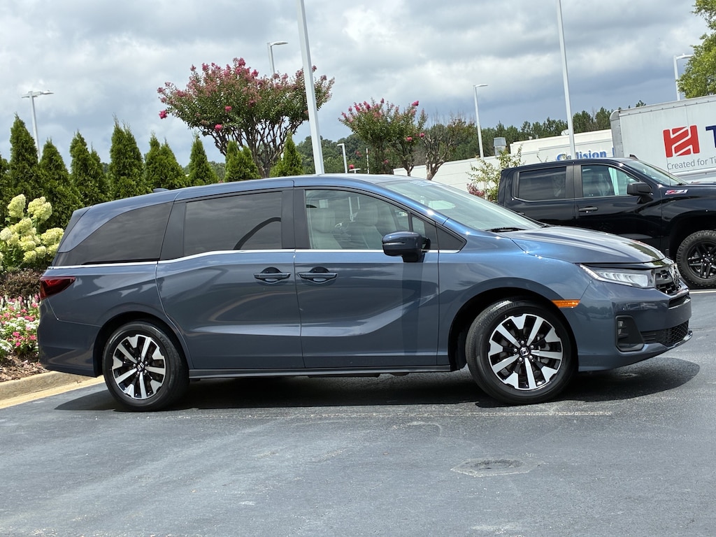 Used 2025 Honda Odyssey EX-L Minivan