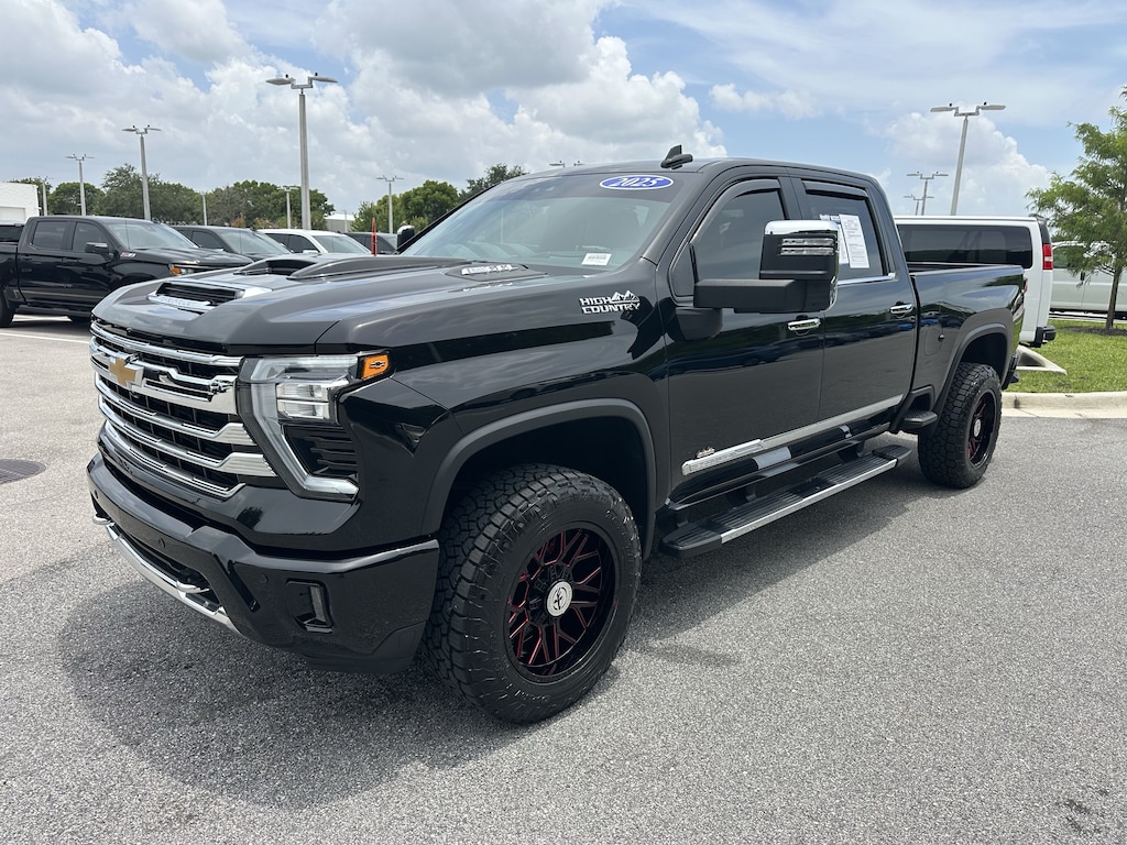 Used 2025 Chevrolet Silverado 2500HD High Country Pickup